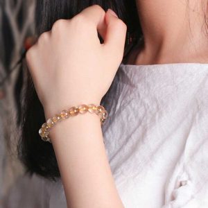 Vòng tay đá thạch anh tóc vàng